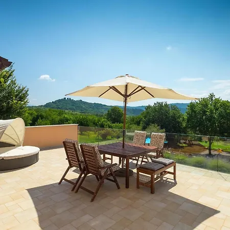 Prázdninový dům Brazzana *